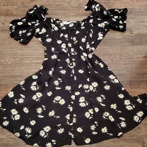 Zara Black Daisy Puff Sleeve Babydoll Dress